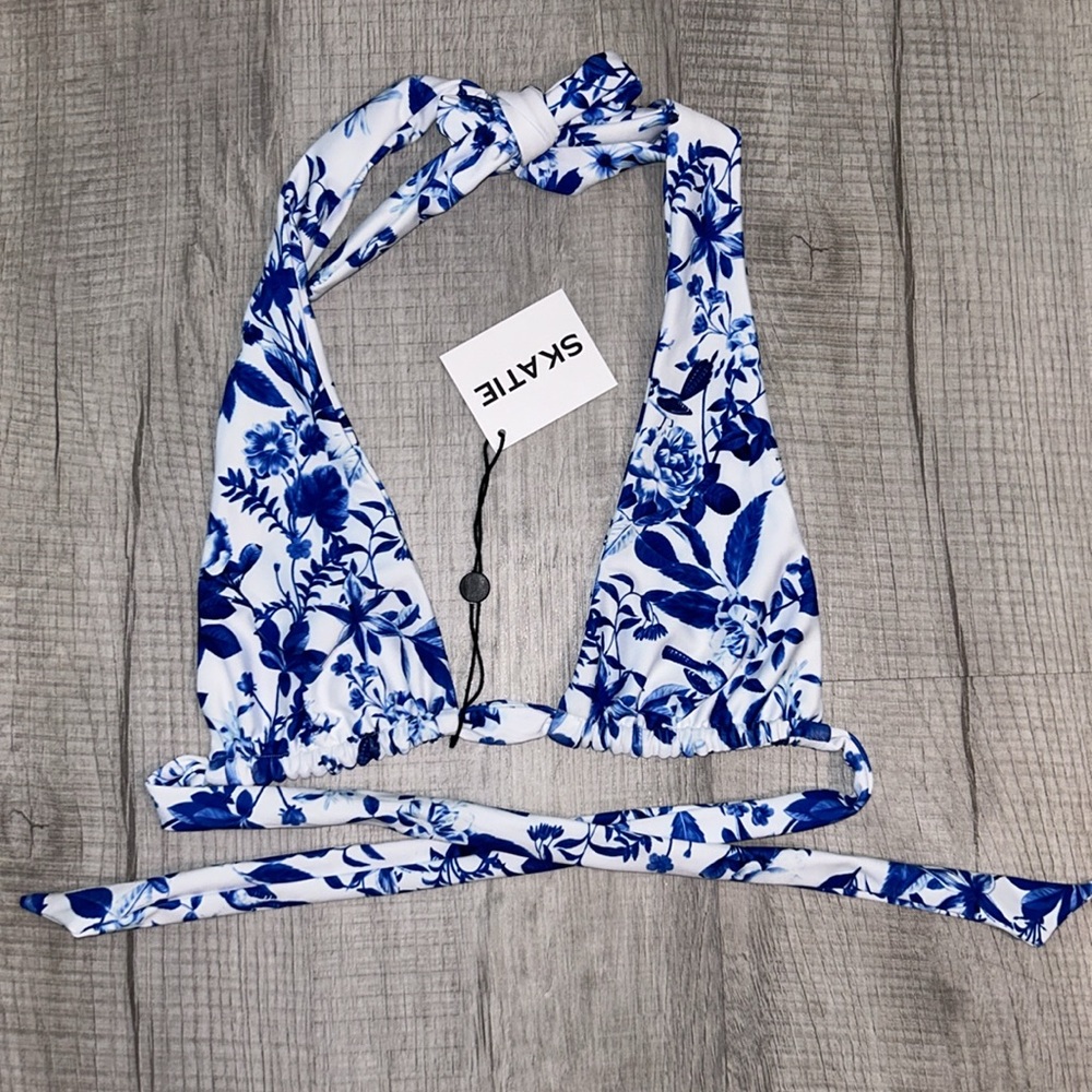 Skatie Darby Top in Wisteria - Picture 4 of 7